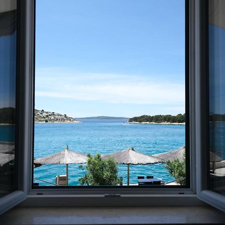 Seaview Apartment Tribalj Eksteriør bilde