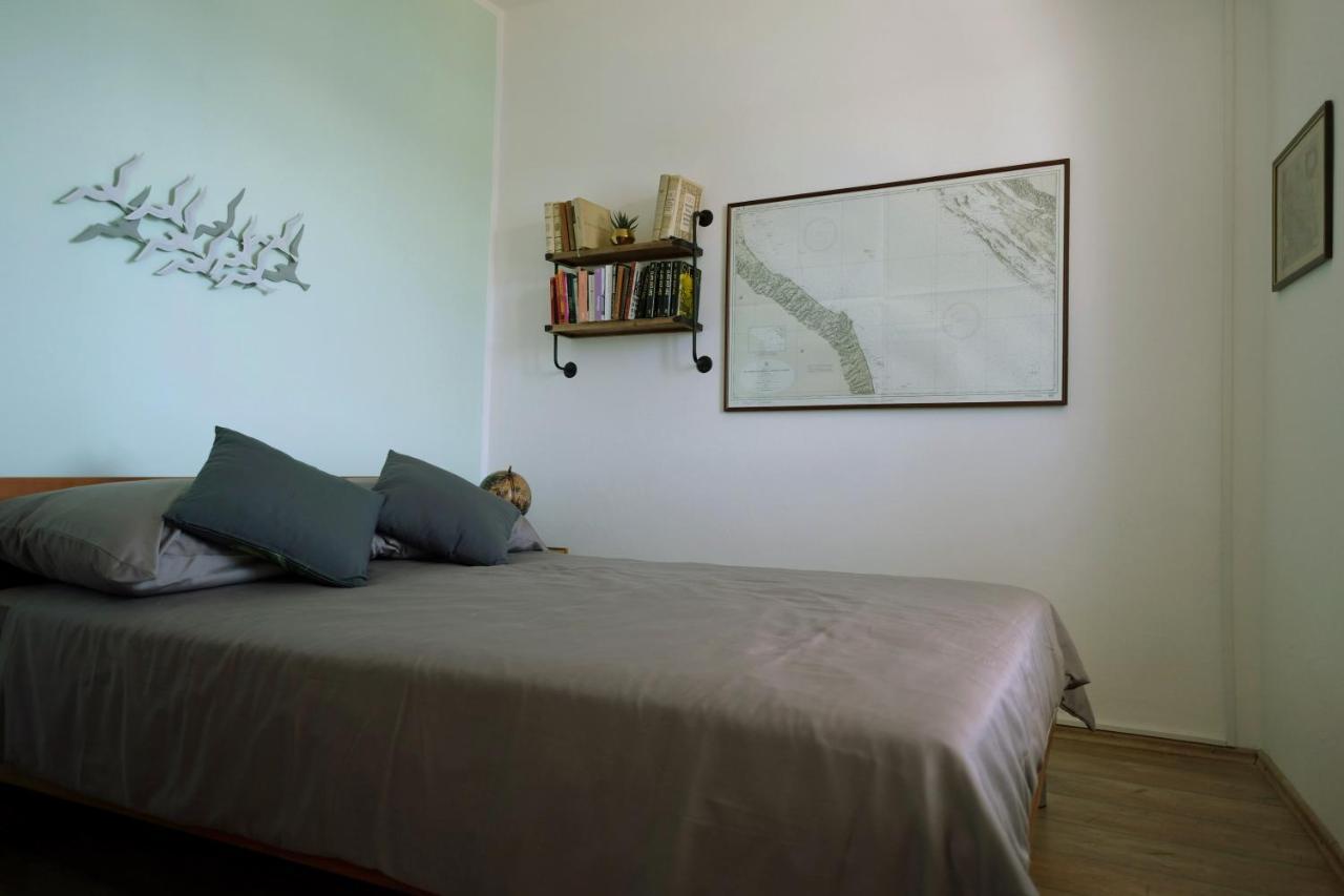 Seaview Apartment Tribalj Eksteriør bilde